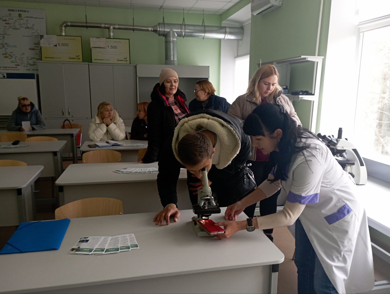 photo 5283105358484278181 y