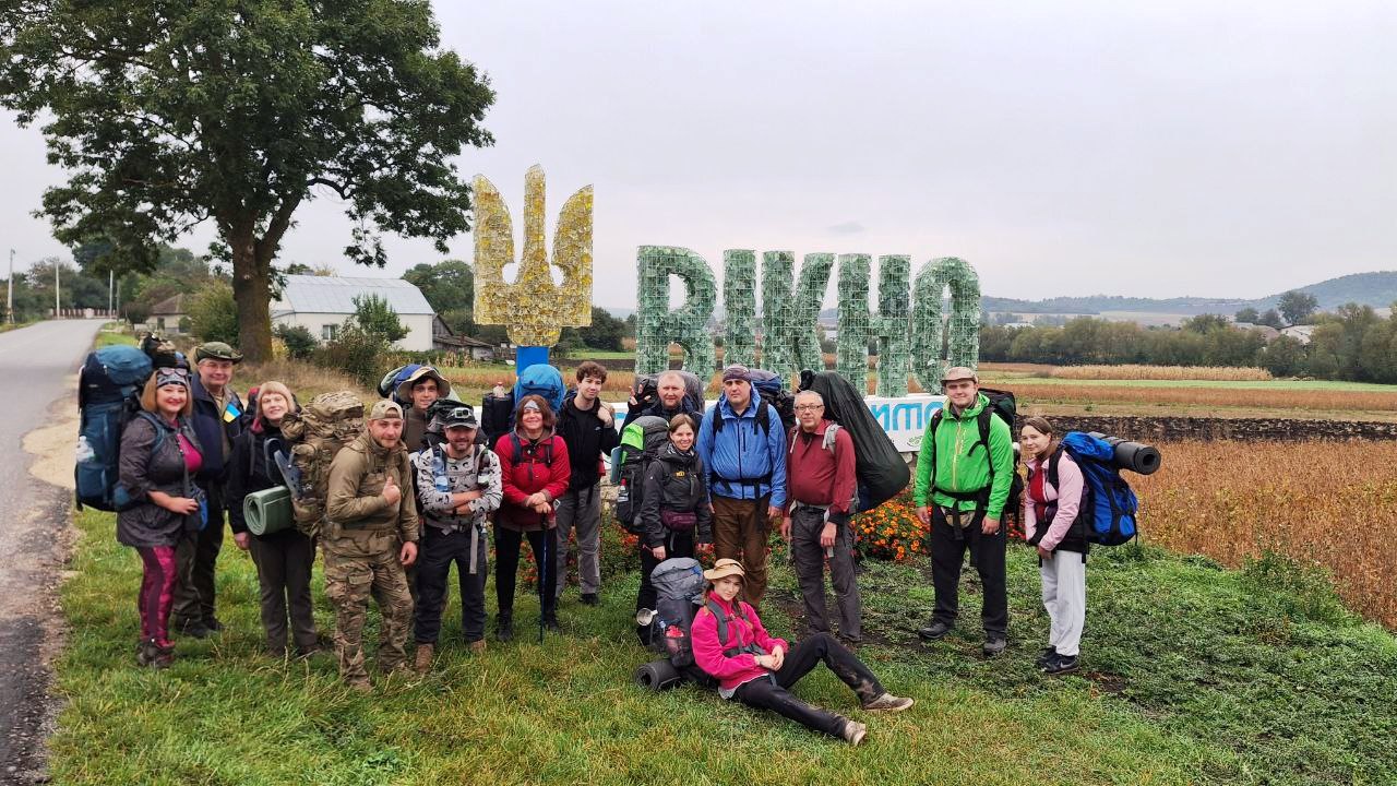 photo 2025 10 09 18 28 03