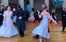 У ТЕАТРІ ІМ. ШЕВЧЕНКА ДО ДНЯ СТУДЕНТА ВІДБУВСЯ БЛАГОДІЙНИЙ БАЛ КДПУ: репортаж ТРК «Рудана»